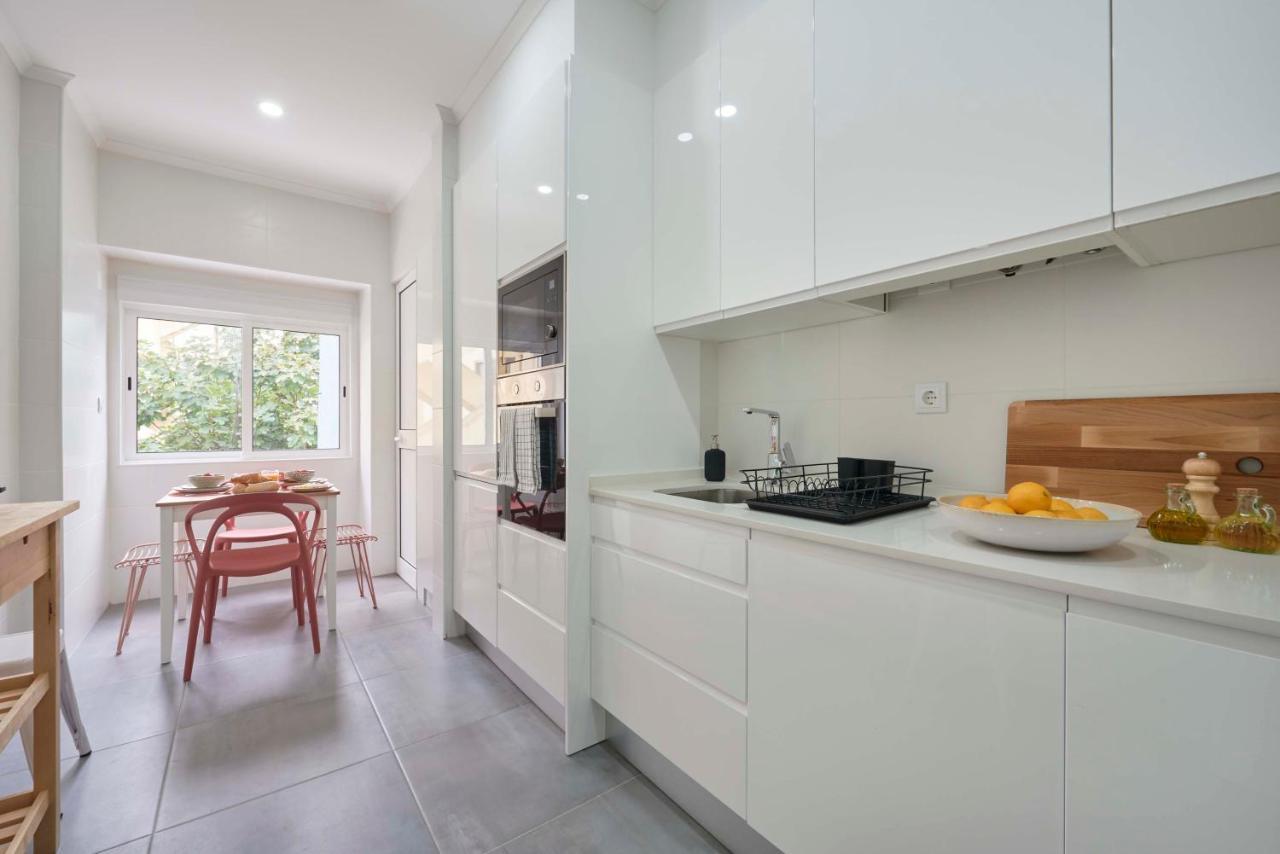 Spacious & Light-Filled 4Br Apartment By Timecoler Amadora Luaran gambar