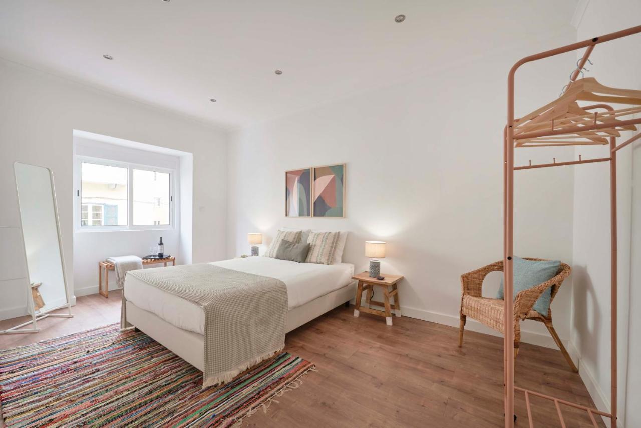 Spacious & Light-Filled 4Br Apartment By Timecoler Amadora Luaran gambar