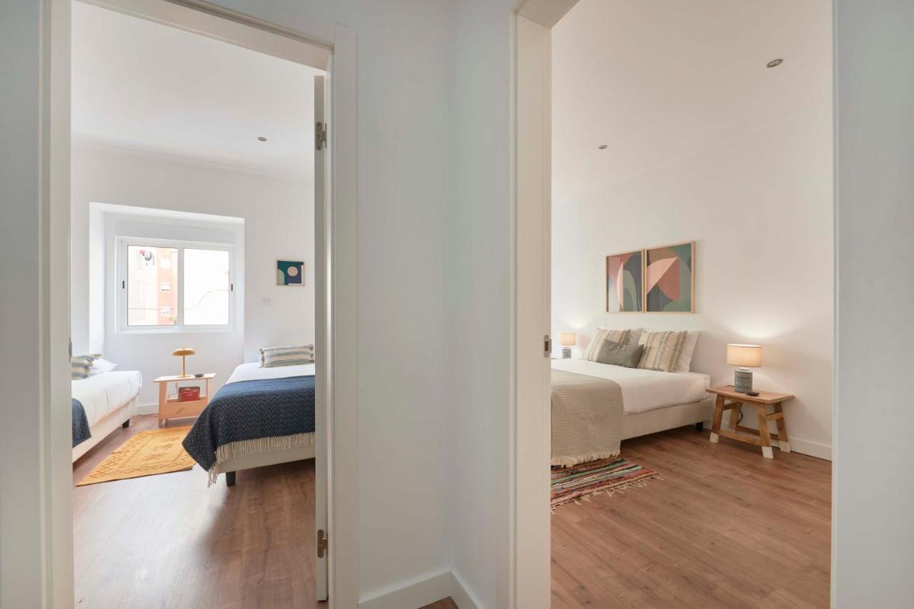 Spacious & Light-Filled 4Br Apartment By Timecoler Amadora Luaran gambar