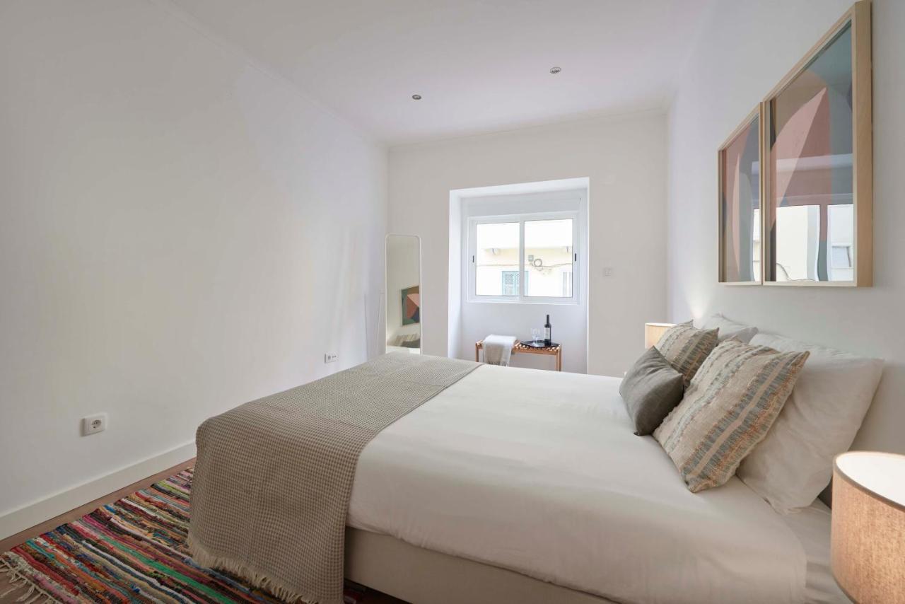 Spacious & Light-Filled 4Br Apartment By Timecoler Amadora Luaran gambar